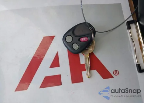 2004 Chevrolet Silverado 1500 Ls z USA, uszkodzony, nr VIN 2GCEC19V241168072